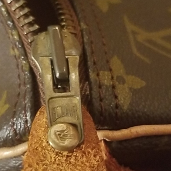 Authentic Louis Vuitton Speedy 35 - Picture 13 of 16